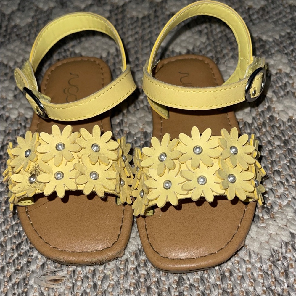 Girls' Yellow Floral Strap Sandals with Ankle Buckle